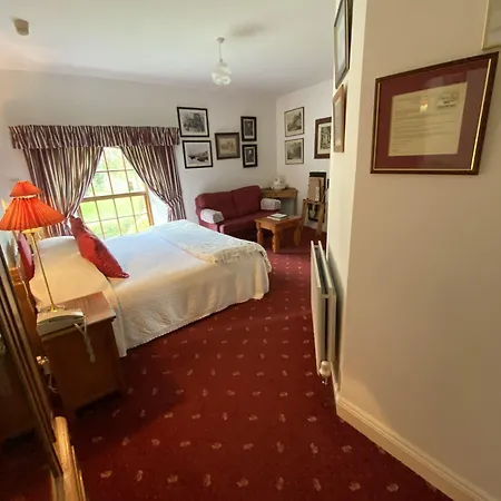 ゲストハウス The Coach House