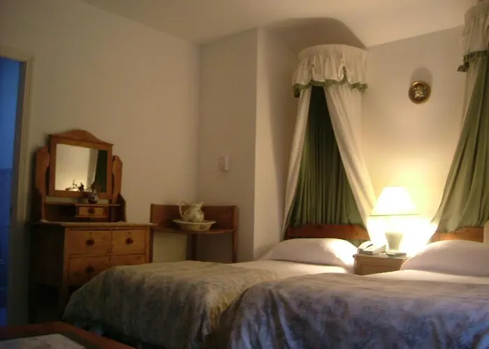 The Coach House Гостевой дом